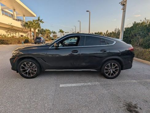 Certified 2023 BMW X6 xDrive40i w/ Luxury Seating Package image 2