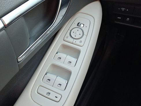 Certified 2023 Hyundai Sonata SEL w/ Preferred Accessory Package image 26