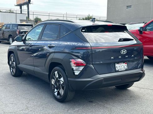 Used 2024 Hyundai Kona SEL FWD image 5