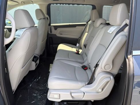 New 2026 Honda Odyssey EX-L image 14