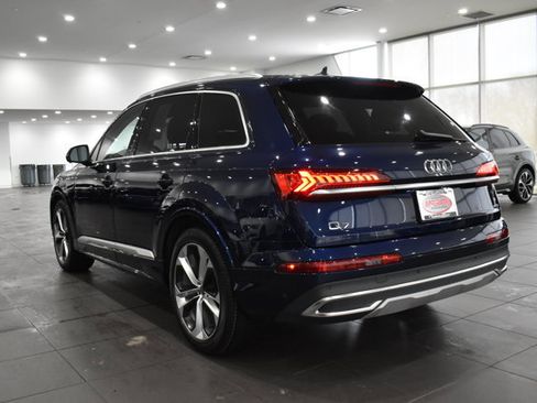 Used 2023 Audi Q7 3.0T Prestige image 8