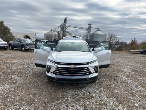 Certified 2023 Chevrolet Blazer Premier image 5