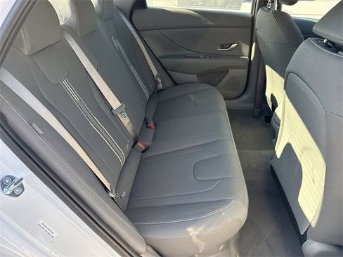 New 2026 Hyundai Elantra Blue image 15