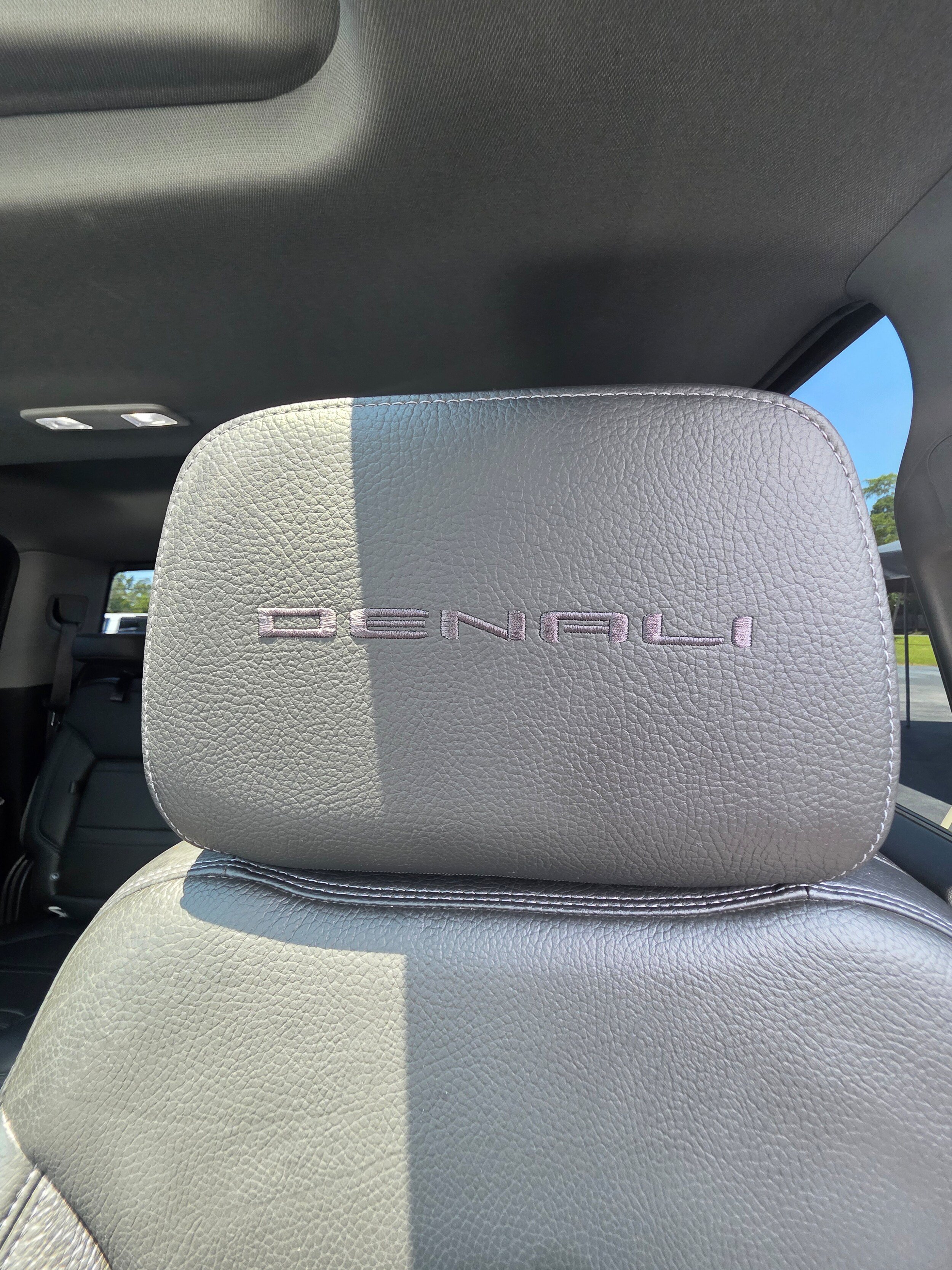 Used 2021 GMC Sierra 1500 Denali w/ Technology Package AWD/4WD image 21