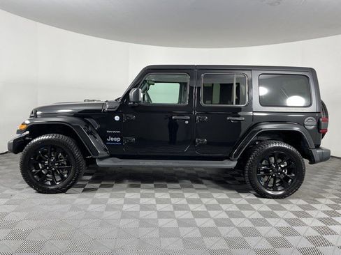 Used 2023 Jeep Wrangler Unlimited Sahara w/ Cold Weather Group AWD/4WD image 5