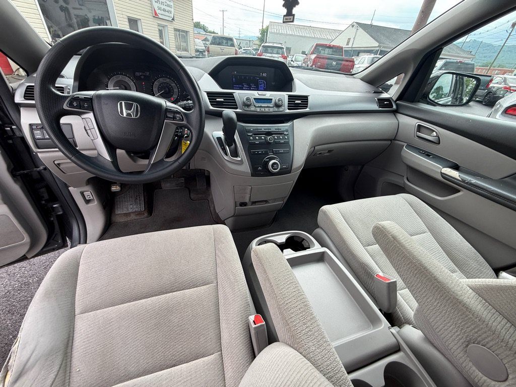 Used 2012 Honda Odyssey EX image 12
