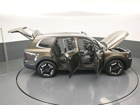 Used 2025 Kia Telluride EX w/ EX Captain's Chair Package FWD image 73