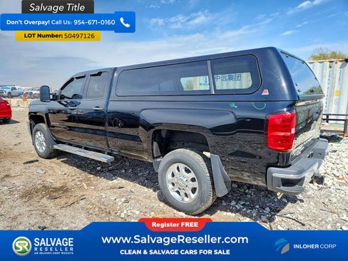 Used 2015 Chevrolet Silverado 2500 LT w/ LT Convenience Package RWD image 3