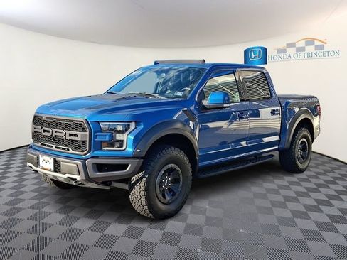 Used 2019 Ford F150 Raptor w/ Equipment Group 802A Luxury AWD/4WD image 3
