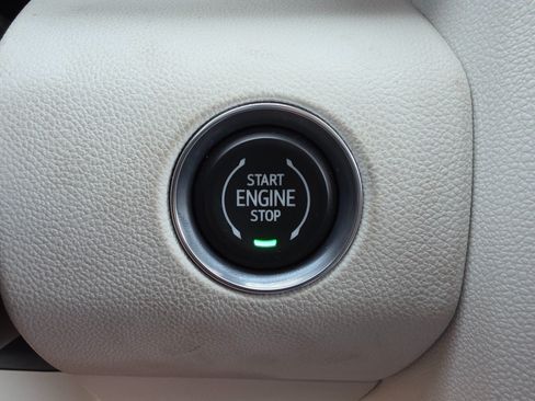 Used 2026 GMC Acadia Denali w/ Super Cruise Package AWD/4WD image 52