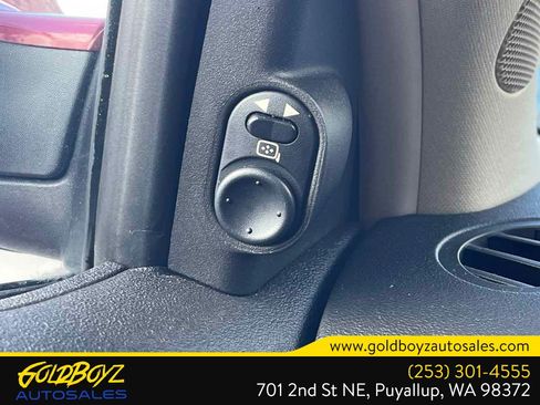 Used 2009 Saturn Aura XR FWD image 27