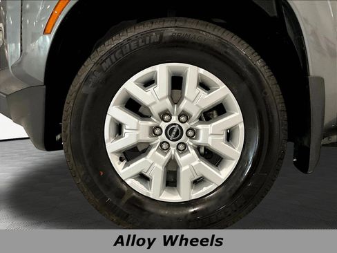 Used 2023 Nissan Frontier SV w/ SV Convenience Package AWD/4WD image 34