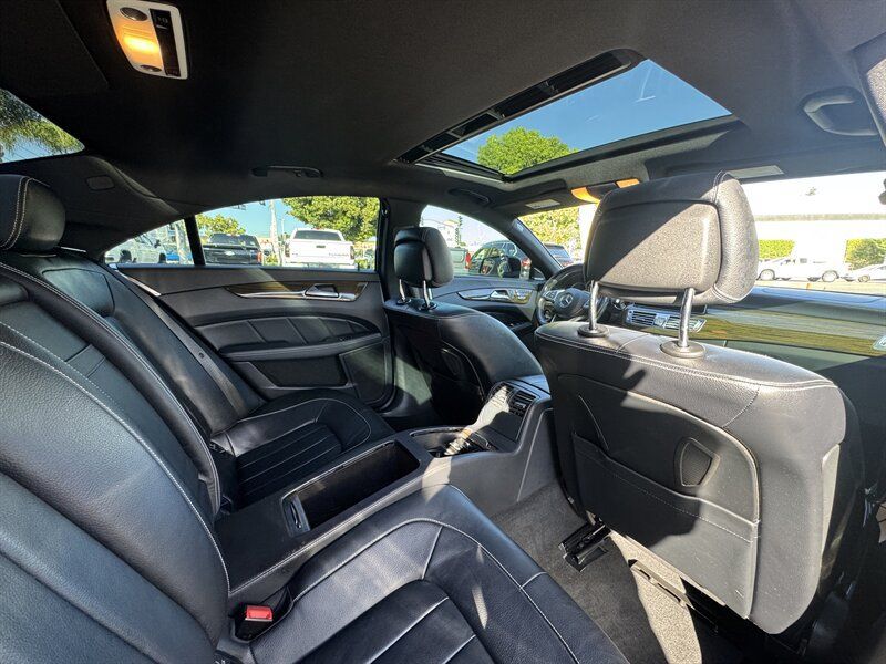 Used 2015 Mercedes-Benz CLS 400 image 39