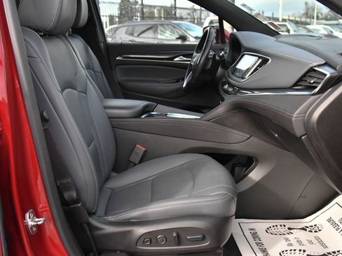 Used 2024 Buick Enclave Premium image 50