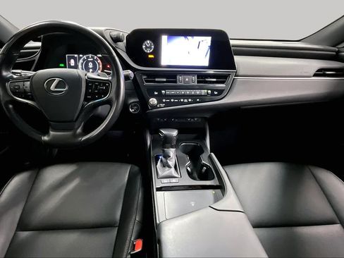 Used 2025 Lexus ES 300h w/ Premium Package FWD image 16