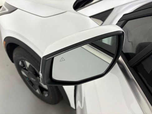 New 2026 Kia Sportage LX image 13