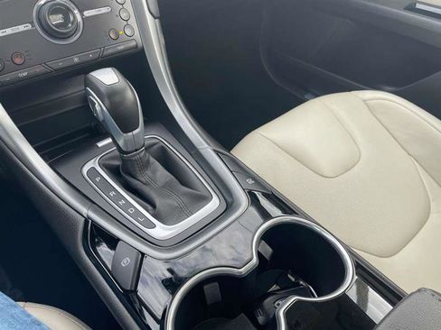 Used 2016 Ford Fusion Titanium image 77