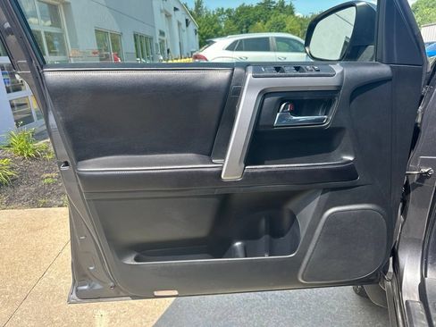 Used 2016 Toyota 4Runner SR5 Premium AWD/4WD image 15
