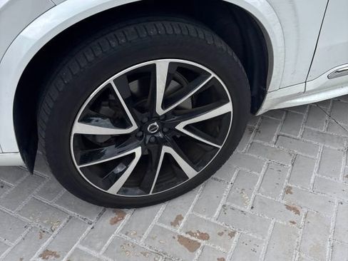 Used 2023 Volvo XC90 B6 Plus w/ Protection Package Premier AWD/4WD image 4