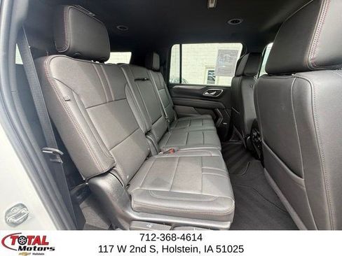 Used 2023 Chevrolet Suburban RST AWD/4WD image 14