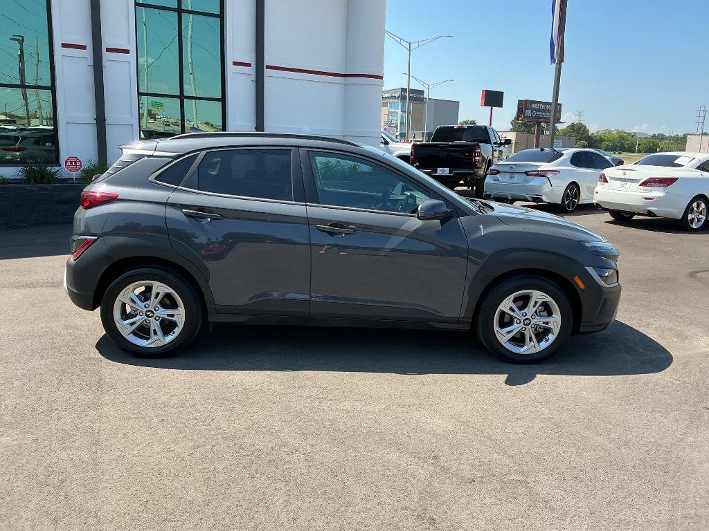 Used 2023 Hyundai Kona SEL w/ Convenience Package FWD image 8