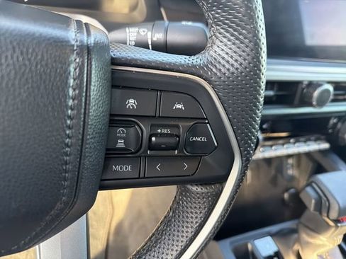 Certified 2024 Toyota Tacoma TRD Sport w/ TRD Sport Premium Package AWD/4WD image 18