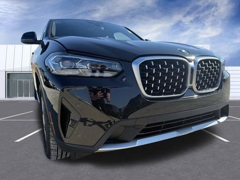 Used 2025 BMW X4 xDrive30i image 8