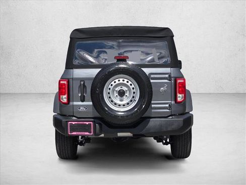 New 2026 Ford Bronco 4-Door image 6