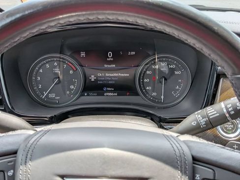 Used 2021 Cadillac XT6 Premium Luxury w/ Platinum Package AWD/4WD image 22