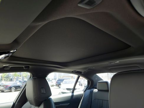 New 2027 BMW i5 eDrive40 w/ M Sport Package RWD image 13