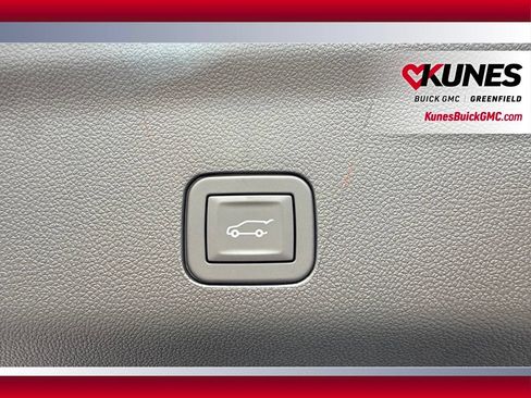 New 2026 GMC Yukon XL Elevation AWD/4WD image 34
