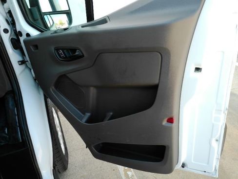 Used 2024 Ford Transit 350 XLT image 22