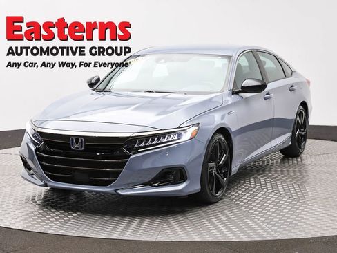 Used 2022 Honda Accord Sport image 1