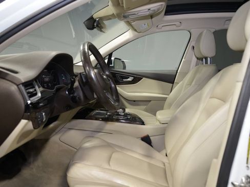 Used 2017 Audi Q7 3.0T Premium Plus AWD/4WD image 14