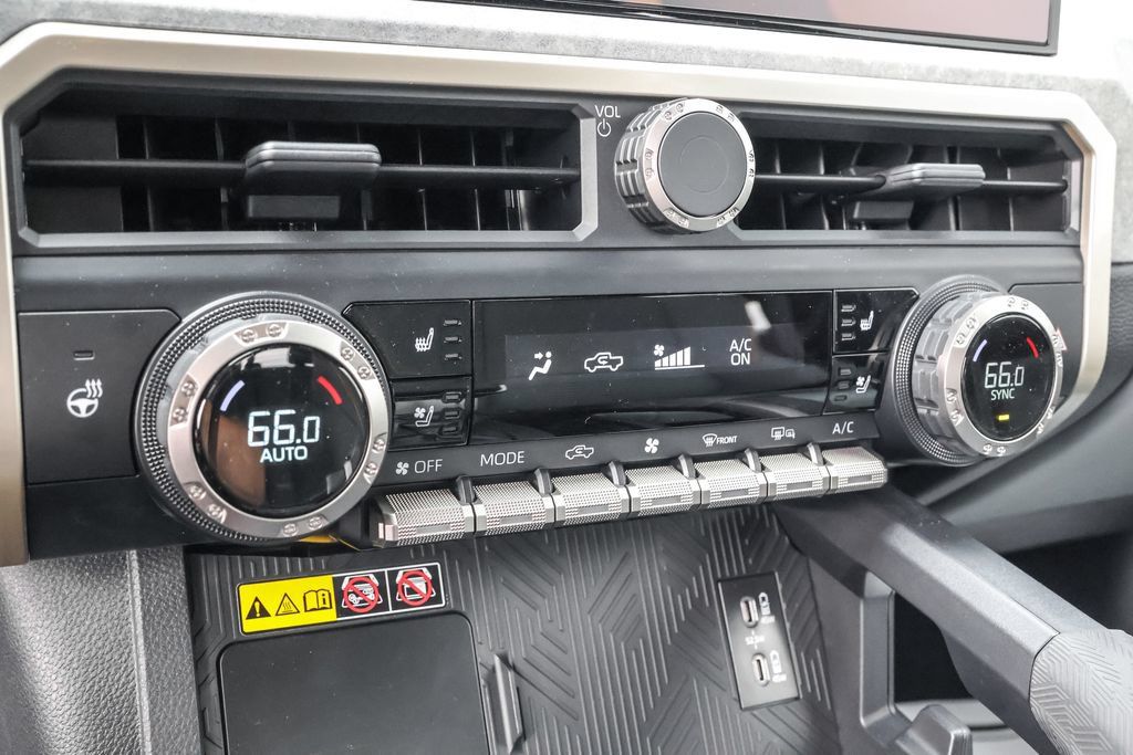 Used 2026 Toyota Tacoma 4x4 Double Cab Hybrid image 23