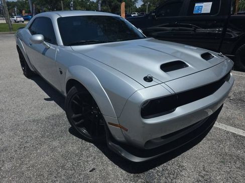 Used 2020 Dodge Challenger SRT Hellcat Redeye RWD image 9