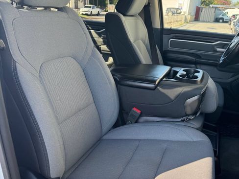 Used 2020 RAM 1500 Big Horn AWD/4WD image 10