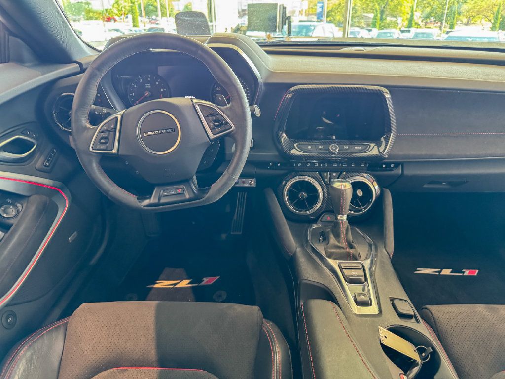 Used 2022 Chevrolet Camaro ZL1 RWD image 21