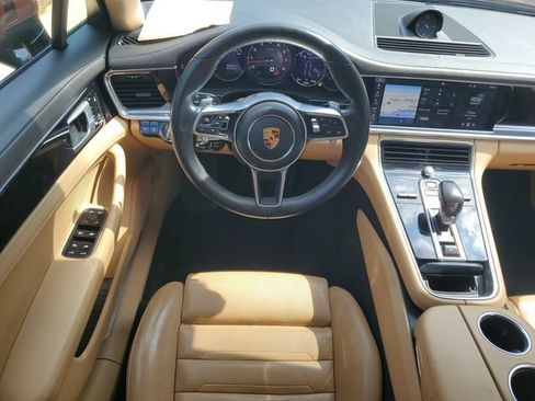 Used 2020 Porsche Panamera 4 AWD/4WD image 39