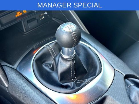 Used 2021 MAZDA MX-5 Miata Club RWD image 21