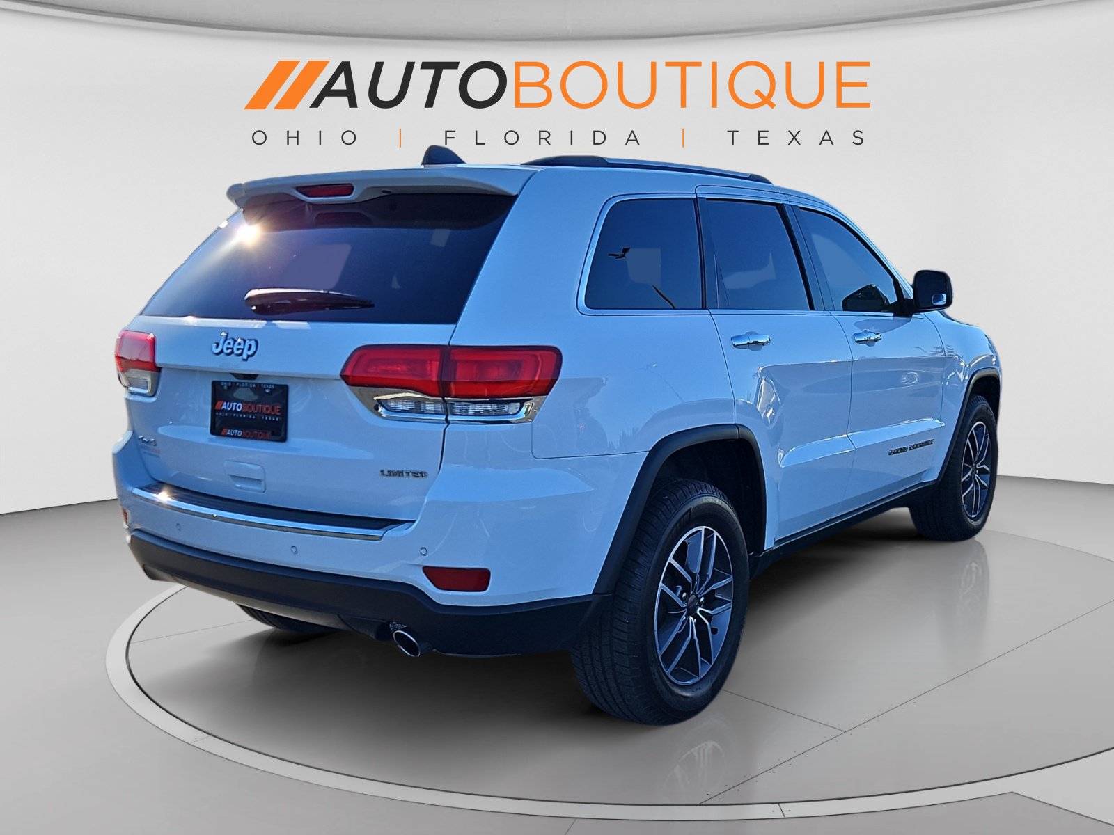 Used 2019 Jeep Grand Cherokee Limited w/ Luxury Group II AWD/4WD image 5