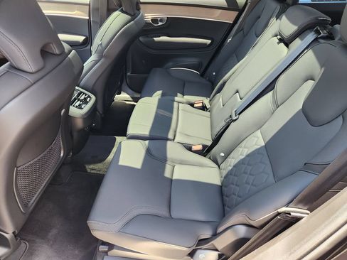 New 2026 Volvo XC90 B6 Plus w/ Protection Package Premier AWD/4WD image 11