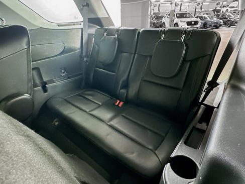 Used 2022 Ford Explorer Limited image 28