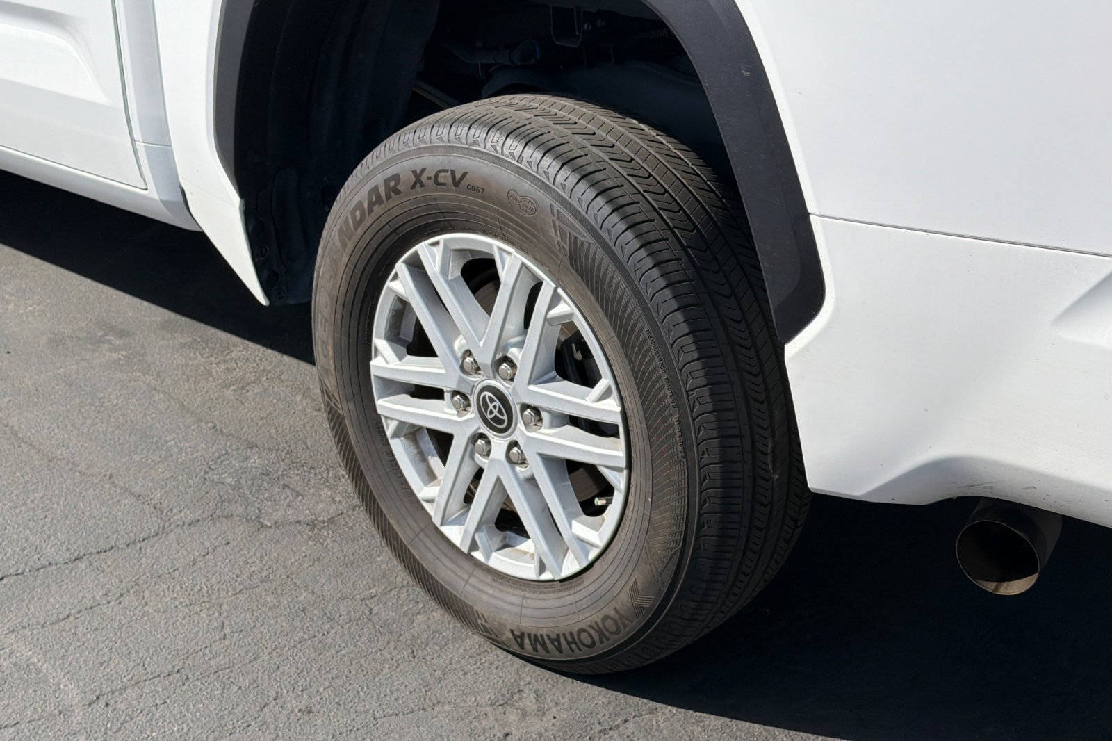 Used 2024 Toyota Tundra SR5 AWD/4WD image 4