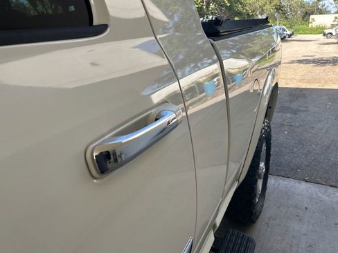 Used 2017 RAM 2500 Laramie image 19