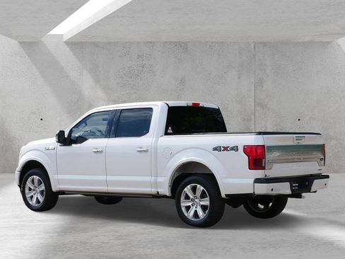 Used 2018 Ford F150 Platinum w/ Equipment Group 701A Luxury AWD/4WD image 3