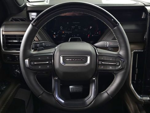 Used 2026 GMC Yukon Denali Ultimate AWD/4WD image 24