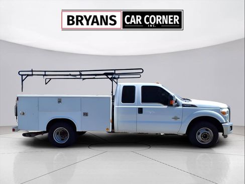 Used 2012 Ford F350 XL w/ PWR Equipment Group image 4