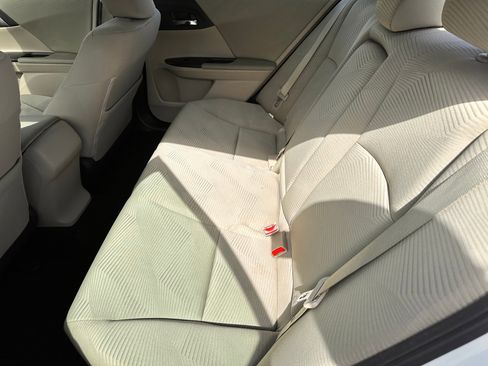 Used 2015 Honda Accord LX image 6