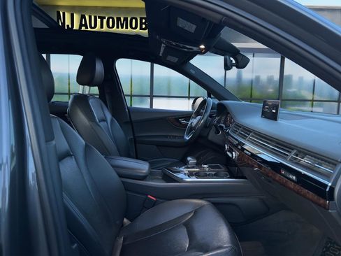 Used 2019 Audi Q7 3.0T Prestige image 18